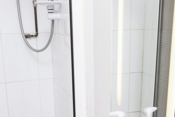 Room One 1 The Castle Inn Hotel, Bamber, Sussex