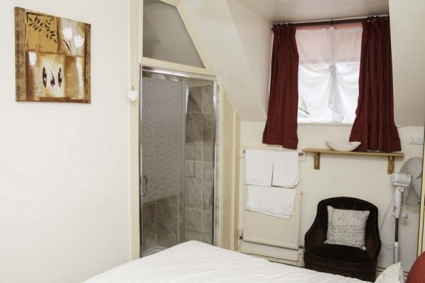 Room Two 2 The Castle Inn Hotel, Bamber, Sussex