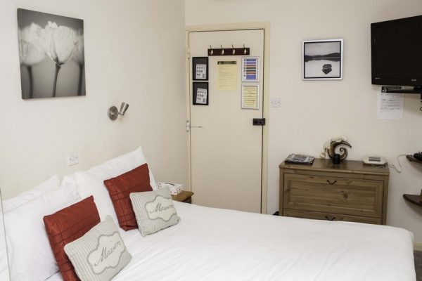 Room Two 4 The Castle Inn Hotel, Bamber, Sussex