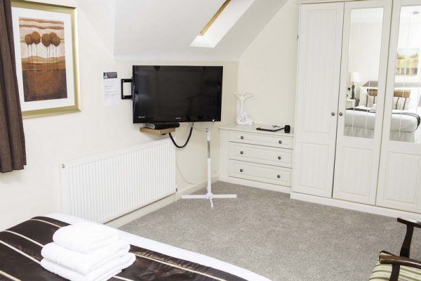 Room C One 7 The Castle Inn Hotel, Bamber, Sussex