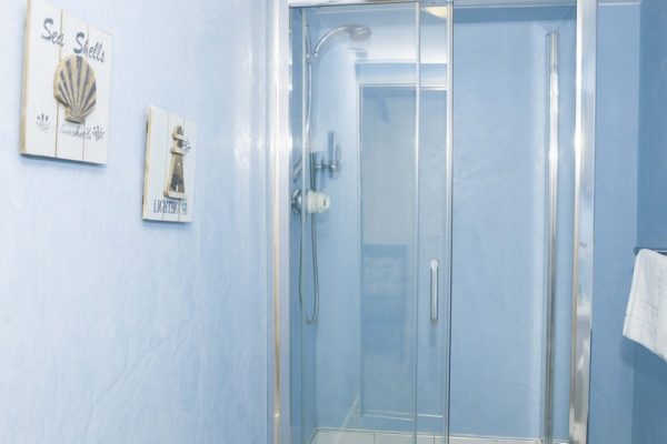 Room Seven 1 The Castle Inn Hotel, Bamber, Sussex