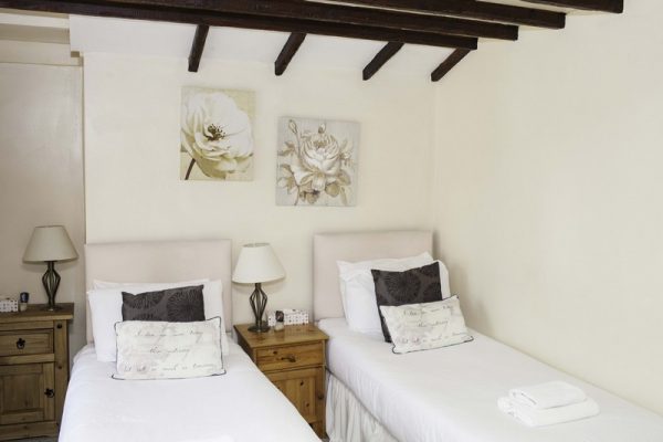 Room Seven 4 The Castle Inn Hotel, Bamber, Sussex