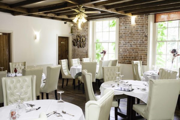 The Castle Inn South Downs Hotel